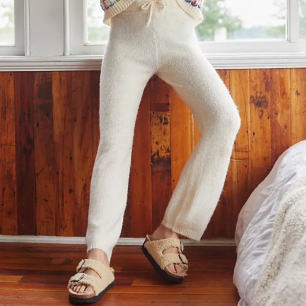 NWT Anthropologie Current Air Los Angeles Cream Knit Pants